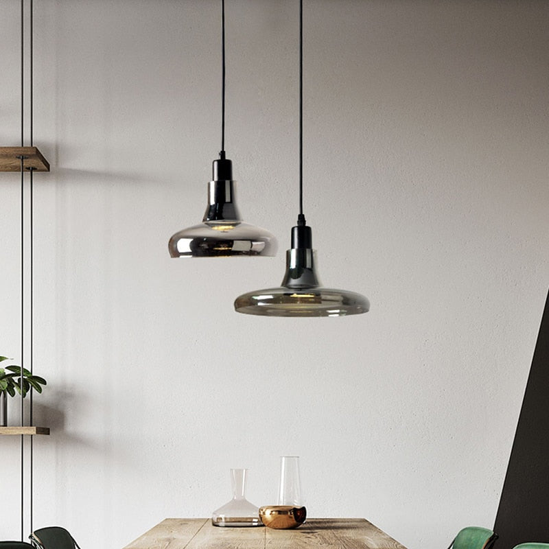 Oval Pendant Light in Nordic Style